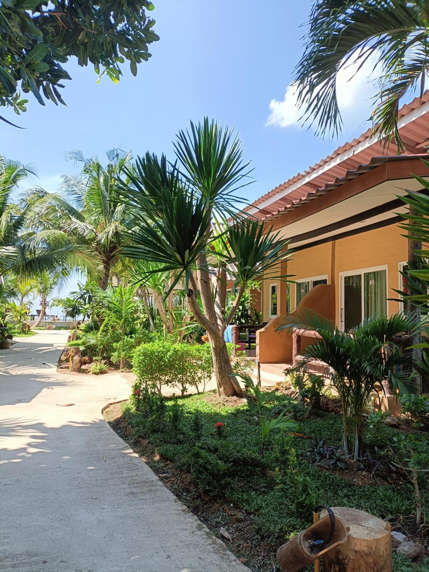 Sea Shell Beach Resort Ко-Ланта Екстер'єр фото