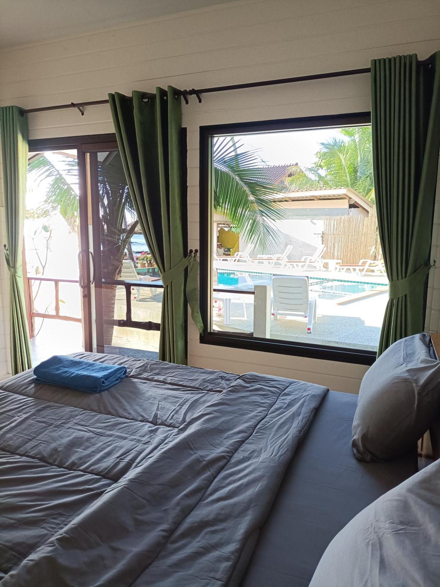 Sea Shell Beach Resort Ко-Ланта Екстер'єр фото